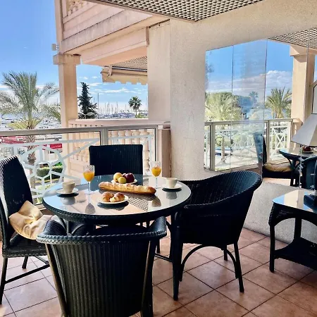 Palais Napoleon Yourhosthelper *