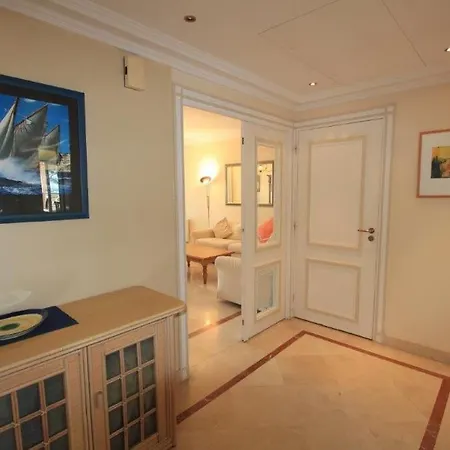 Palais Napoleon Yourhosthelper Apartament