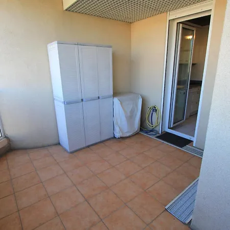 Palais Napoleon Yourhosthelper 발로리스