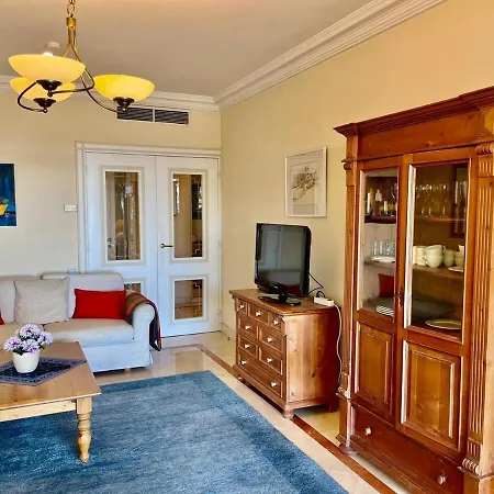 Apartment Palais Napoleon Yourhosthelper Vallauris